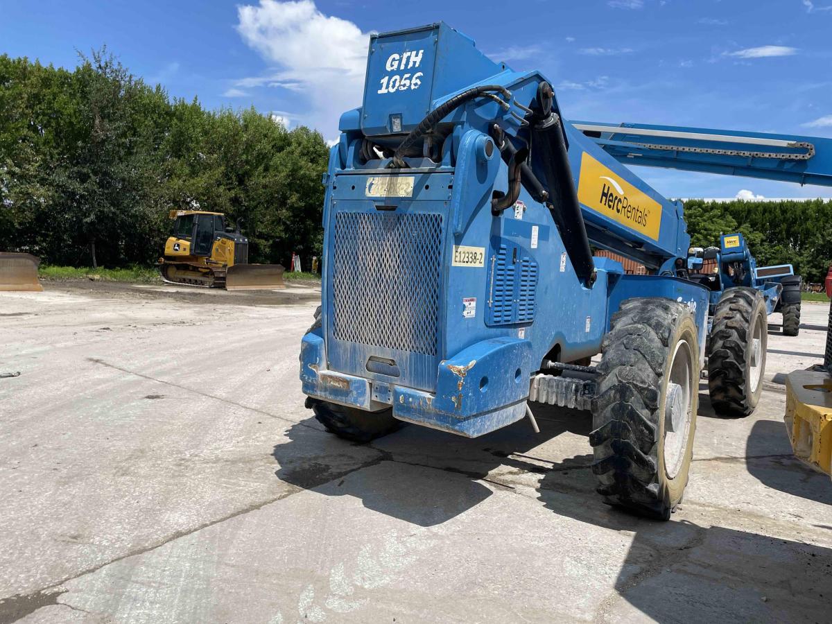 2017 Genie GTH-1056
