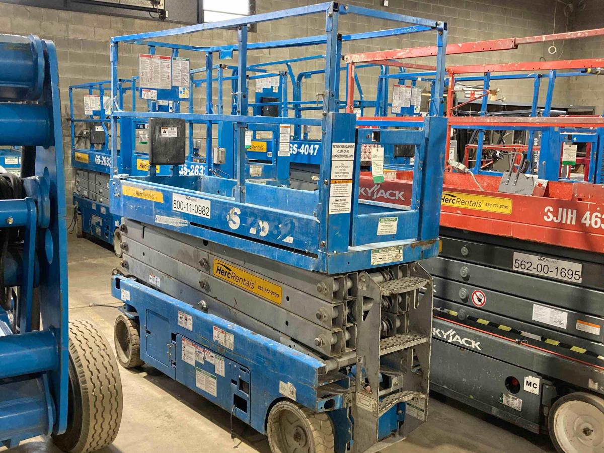 2016 Genie GS-2632