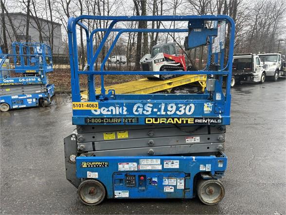 2015 Genie GS-1930