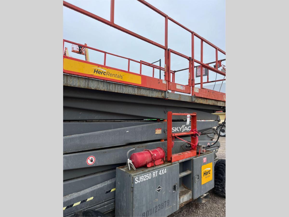 2016 Skyjack SJ9250 RT-2