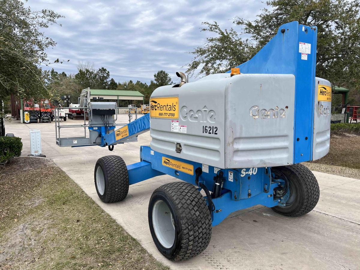 2016 Genie S-40