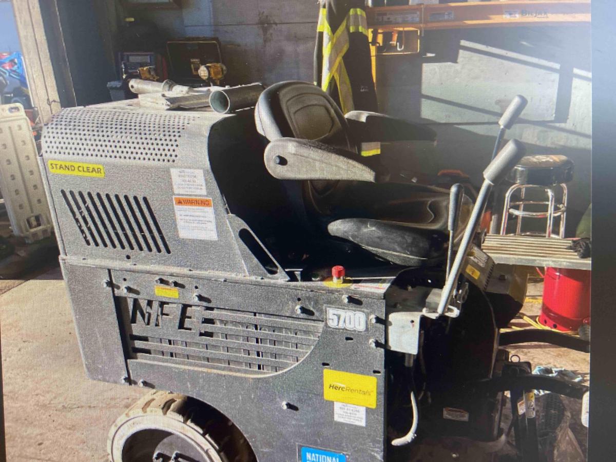 2019 National Flooring Equipment 5700