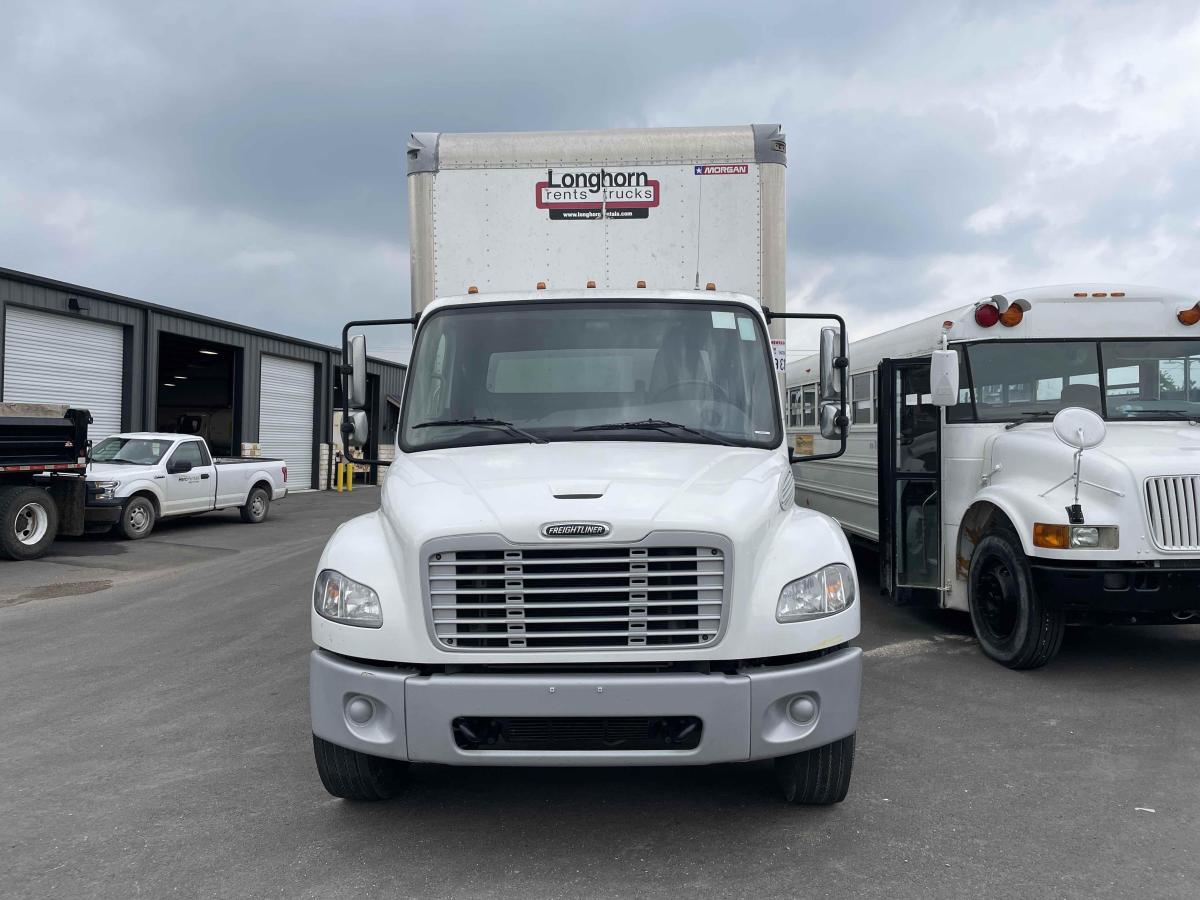 2020 Freightliner M2106