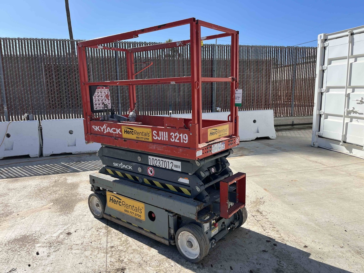 2018 Skyjack SJ3219-4