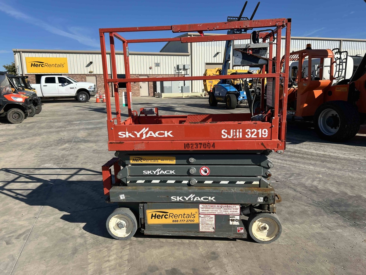 2018 Skyjack SJ3219-7