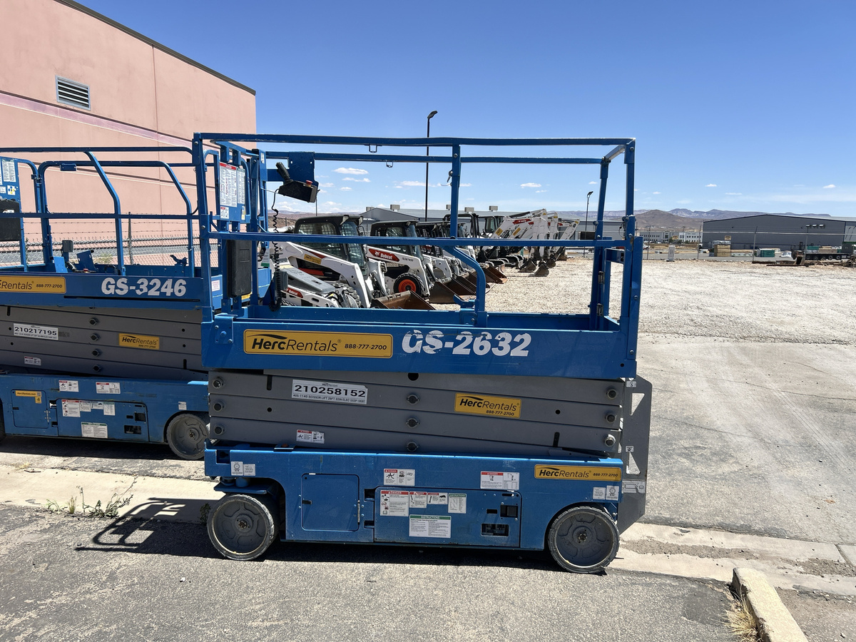 2018 Genie GS-2632-4