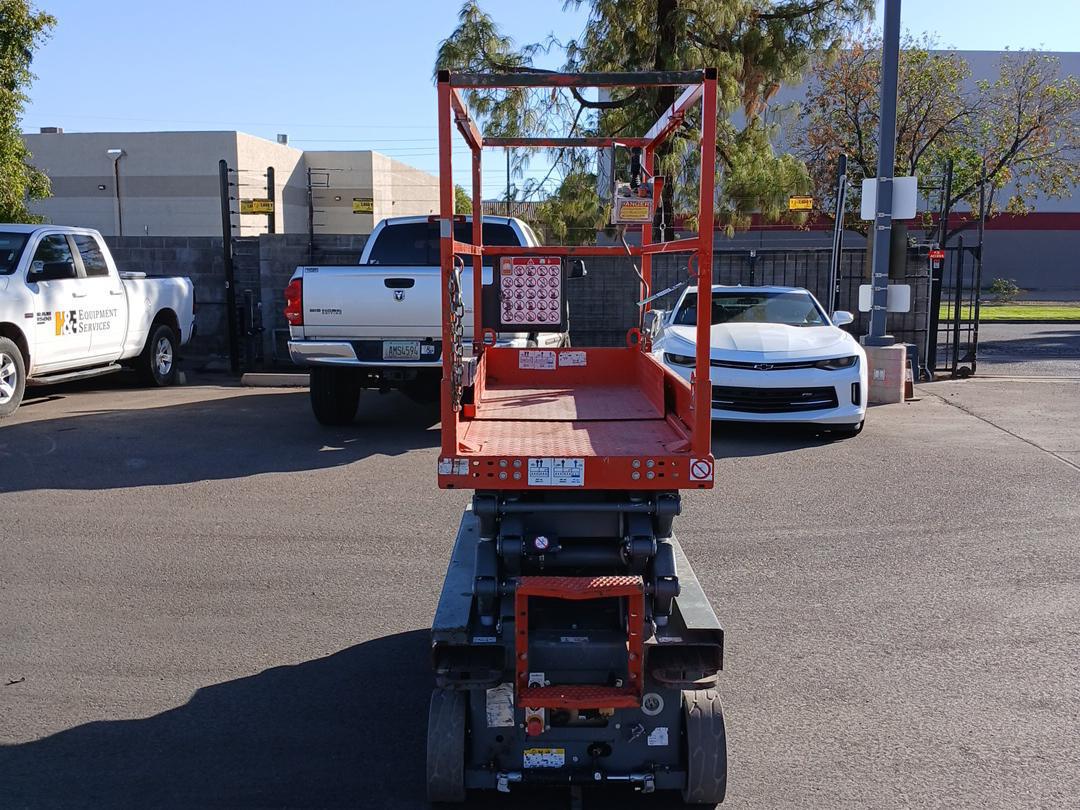 2017 Skyjack SJ3219