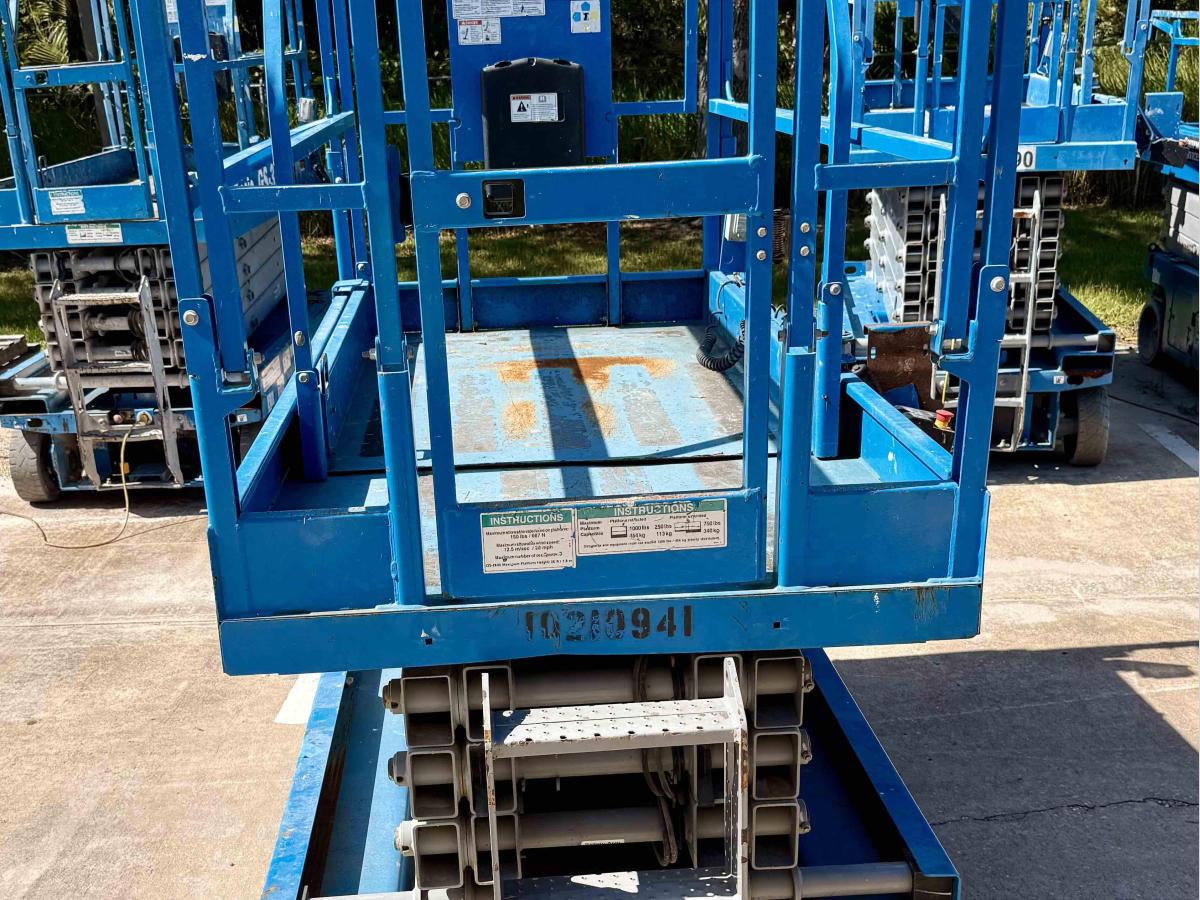 2017 Genie GS-2646-7