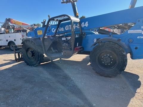 2018 Genie GTH 844