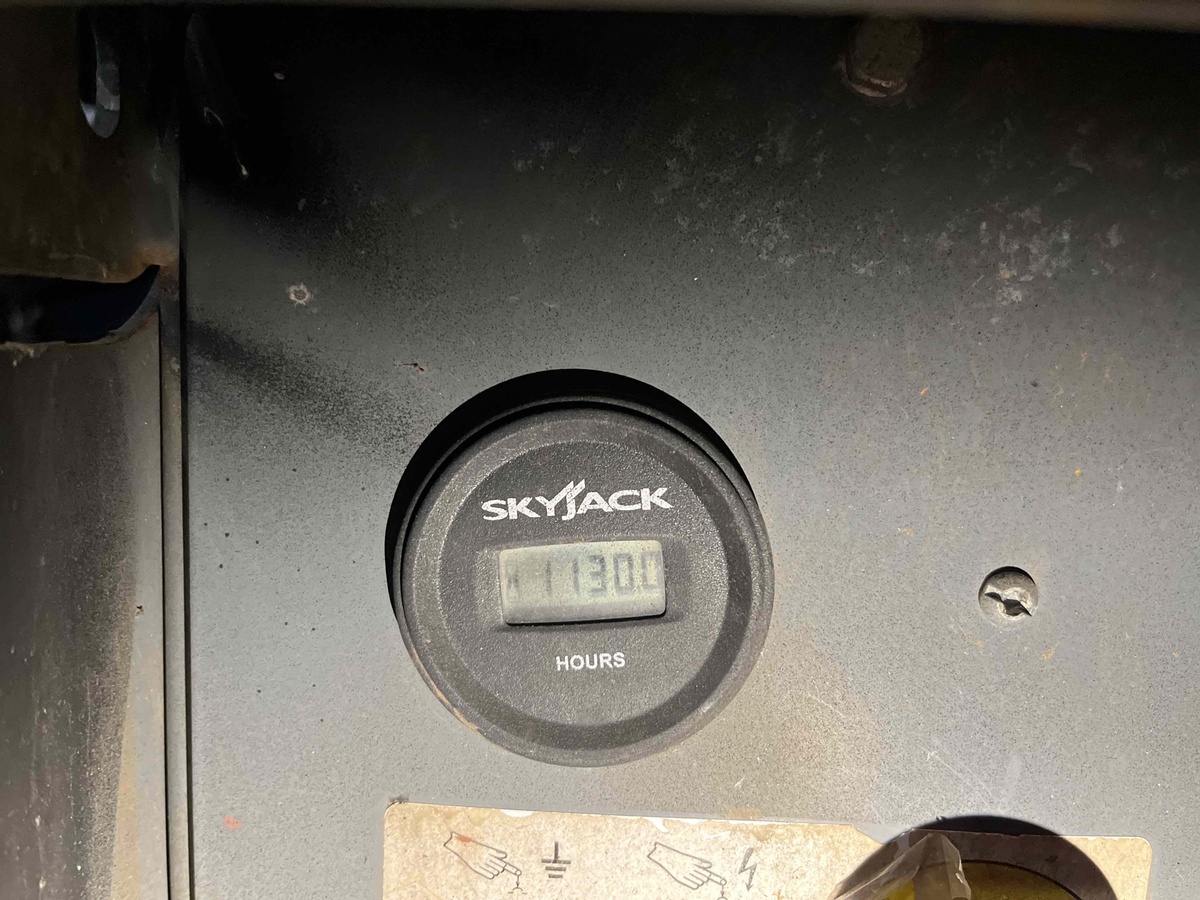 2018 Skyjack SJ-6832RT-5