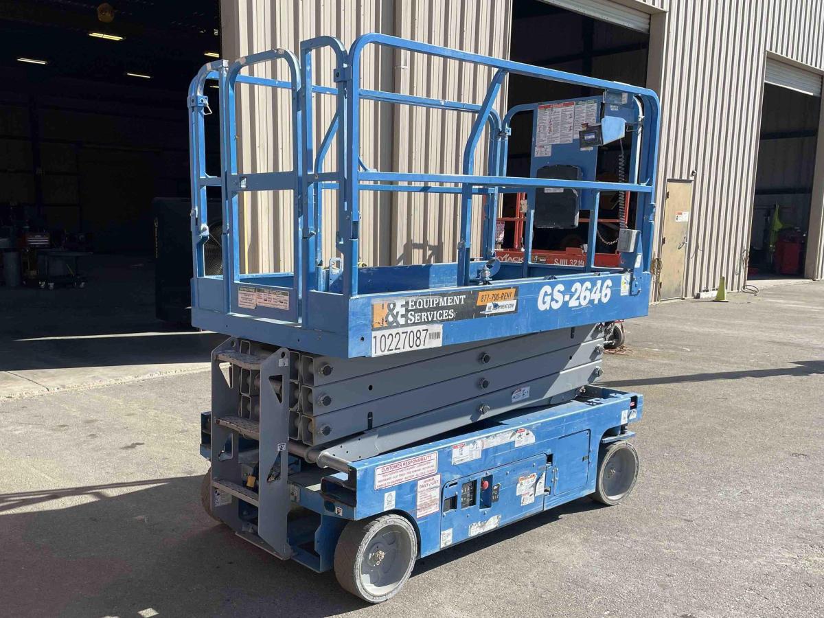 2017 Genie GS-2646