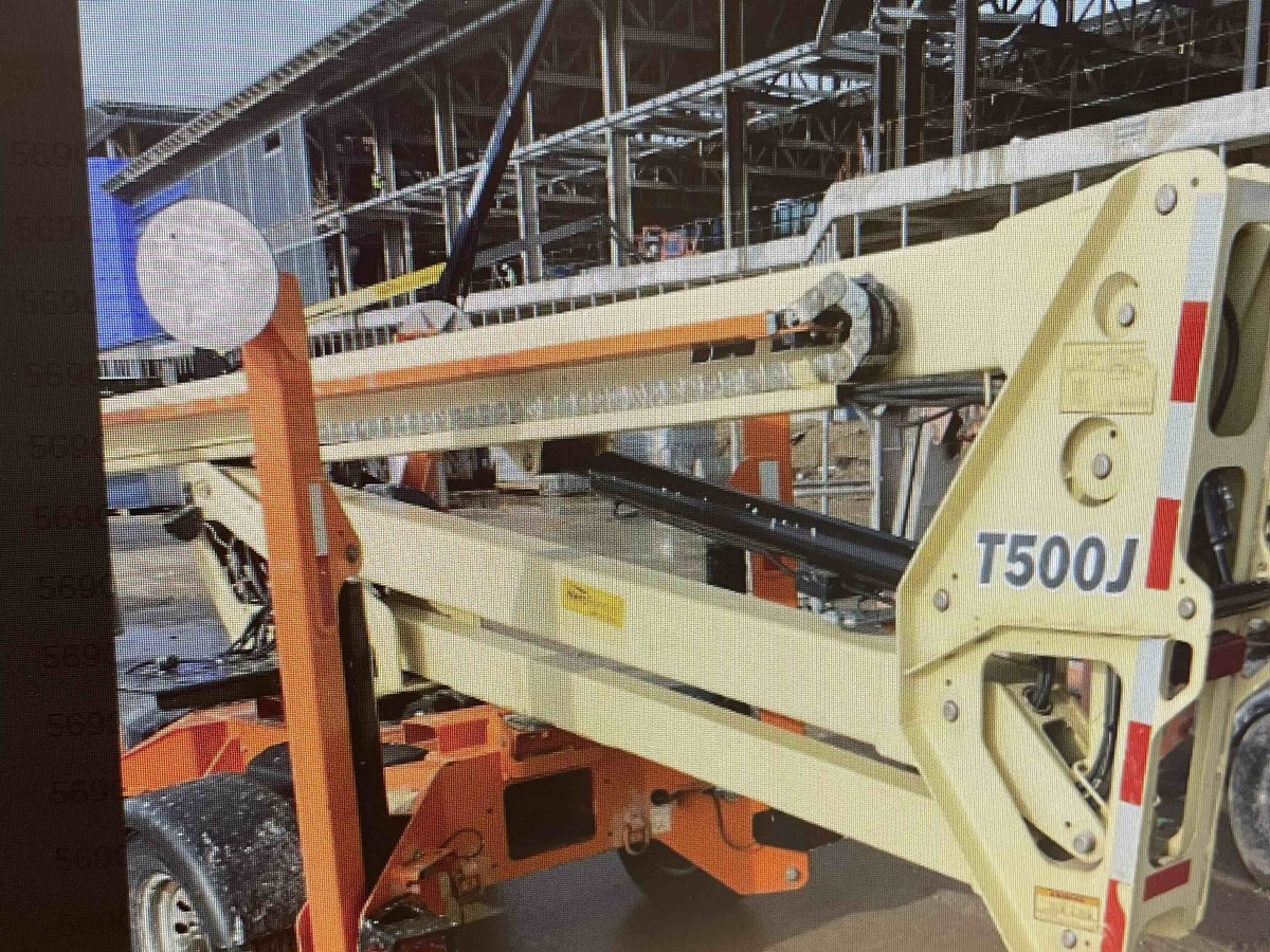 2019 JLG T500J-5