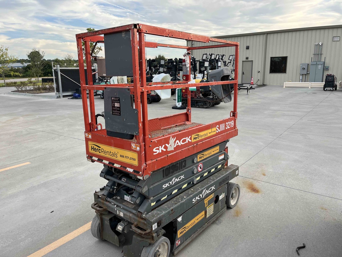2016 Skyjack SJ3219-9