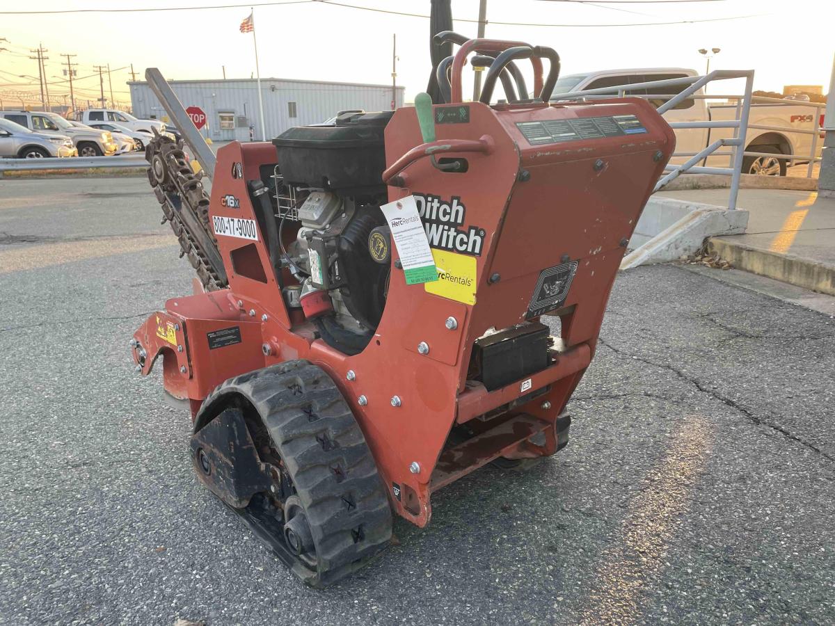 2017 Ditch Witch C16X