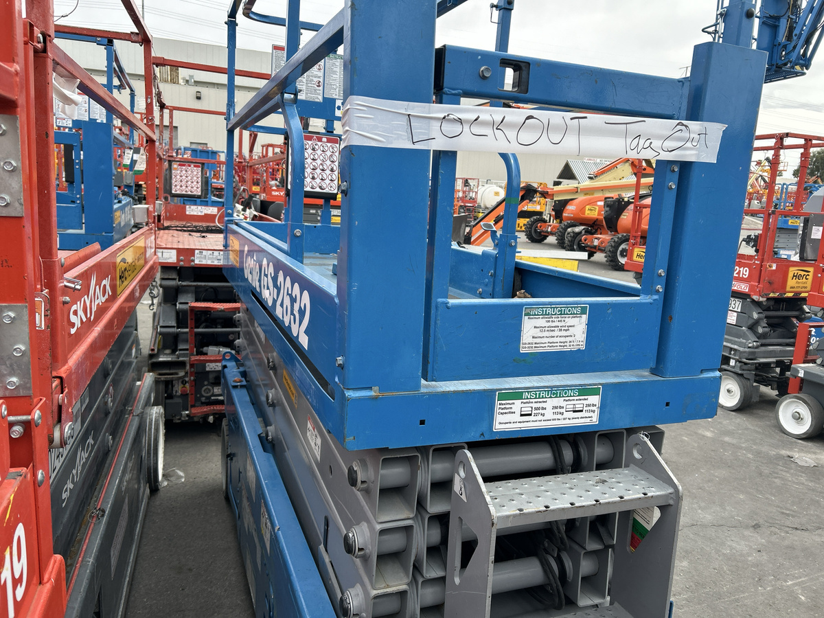2017 Genie GS-2632-4