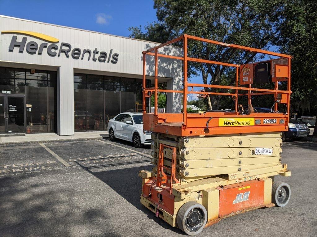 2016 JLG 3248RS
