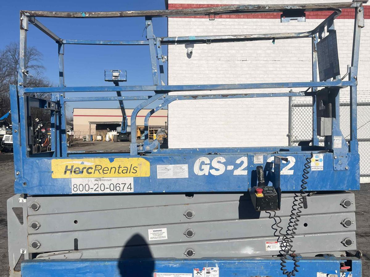 2018 Genie GS-2632