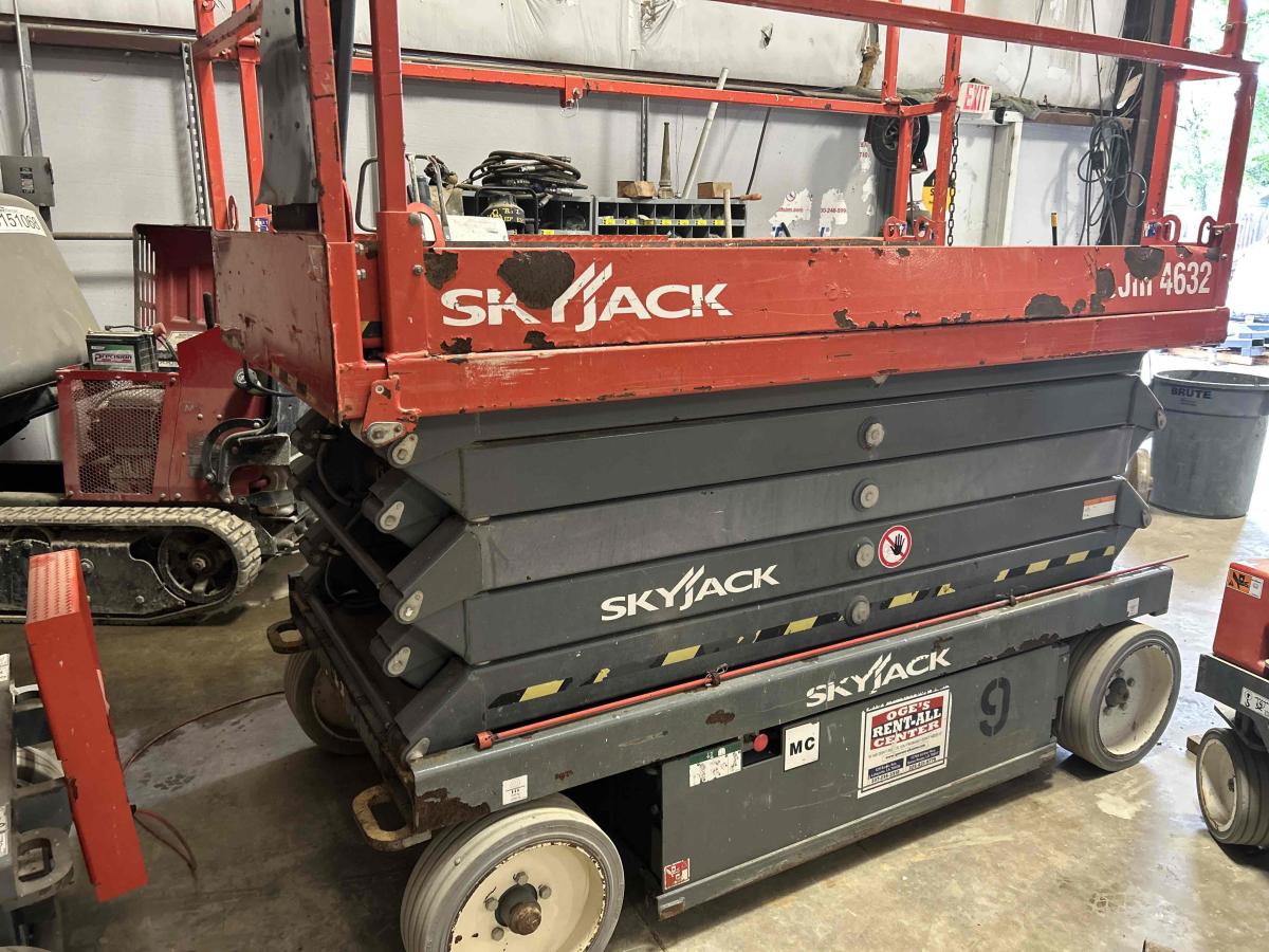 2016 Skyjack SJ4632