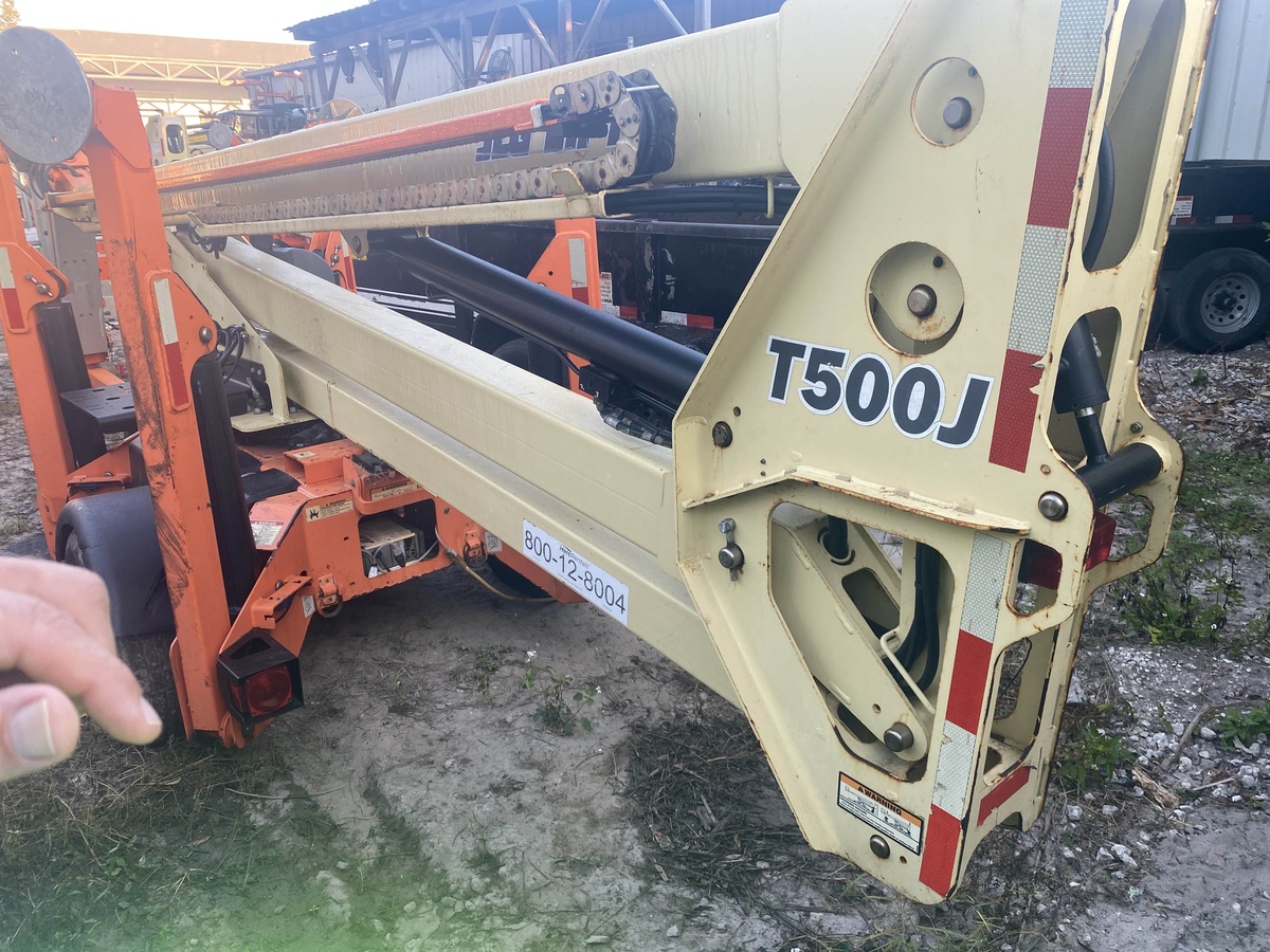 2016 JLG T500J-4