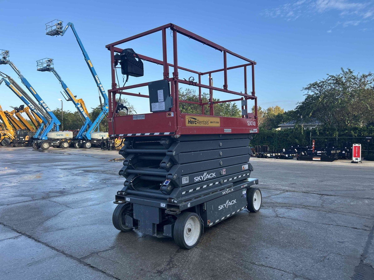 2022 Skyjack SJ4740-3