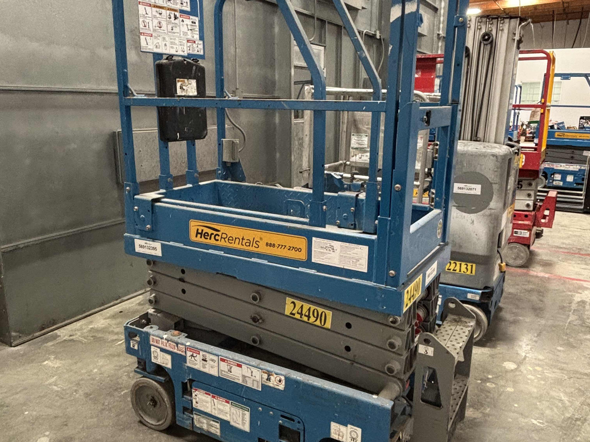2019 Genie GS1330M-7