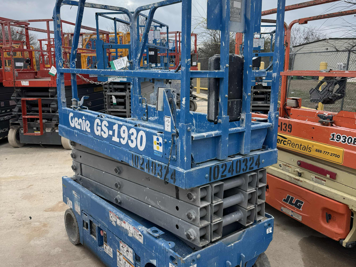 2018 Genie GS-1930-4