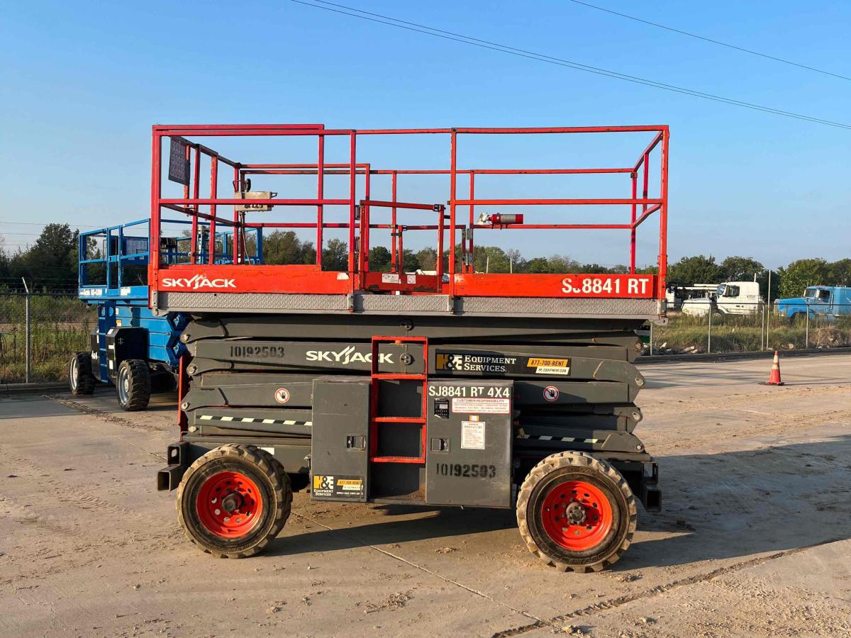 2016 Skyjack SJ8841 RT-5