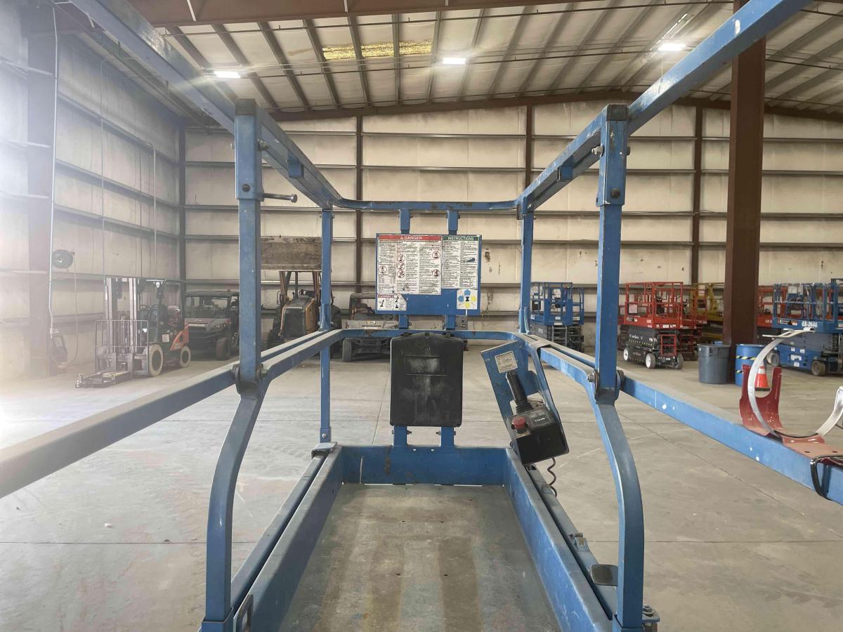 2017 Genie GS-2632