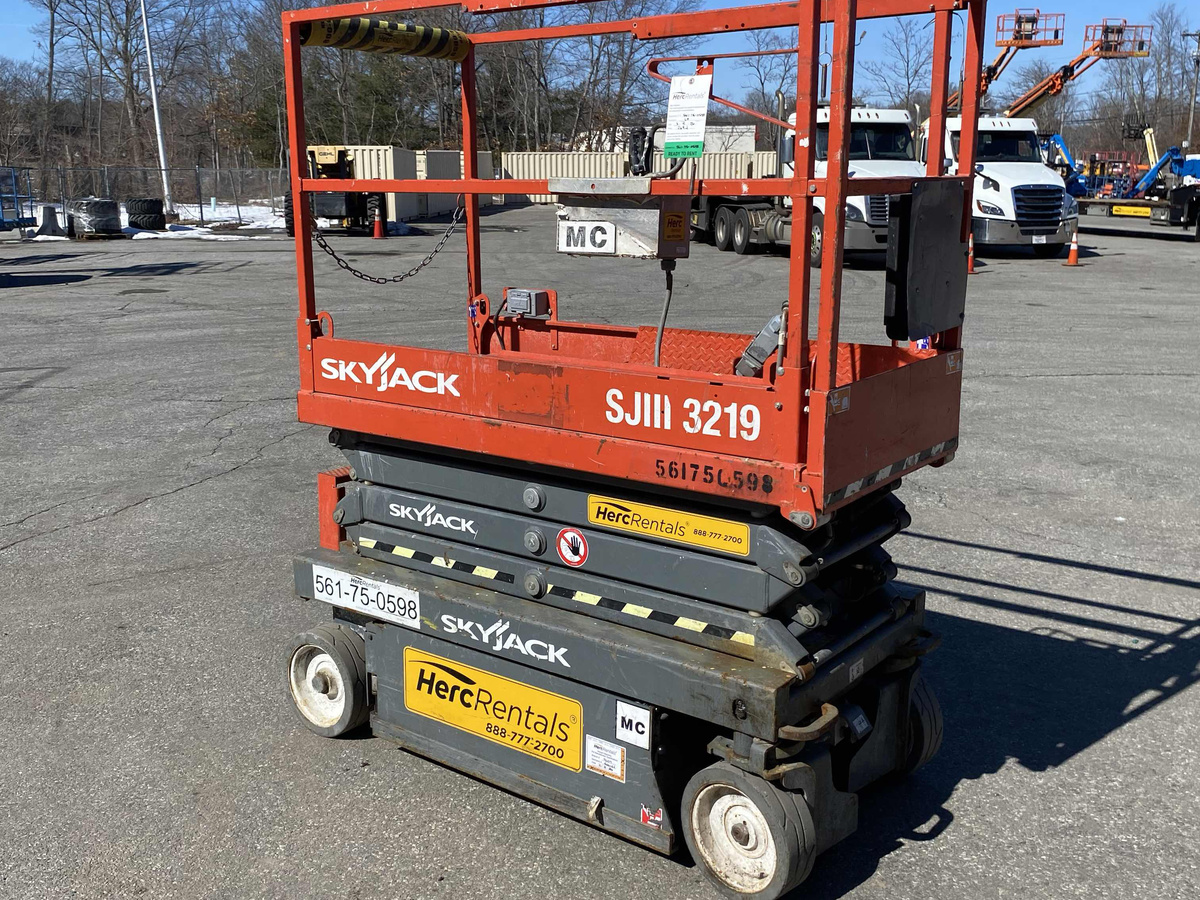 2018 Skyjack SJ3219