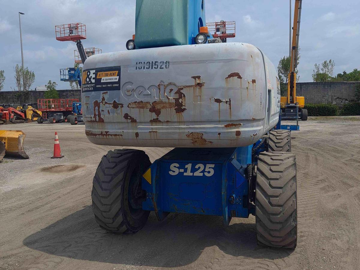 2016 Genie S-125