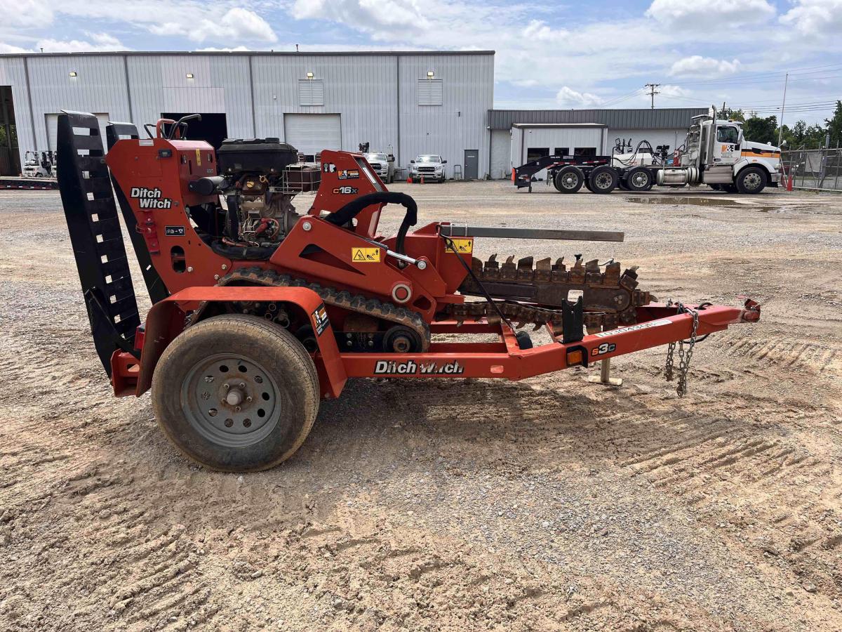 2021 Ditch Witch C16X-12