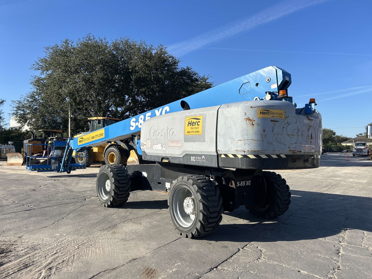 2018 Genie S-85-4