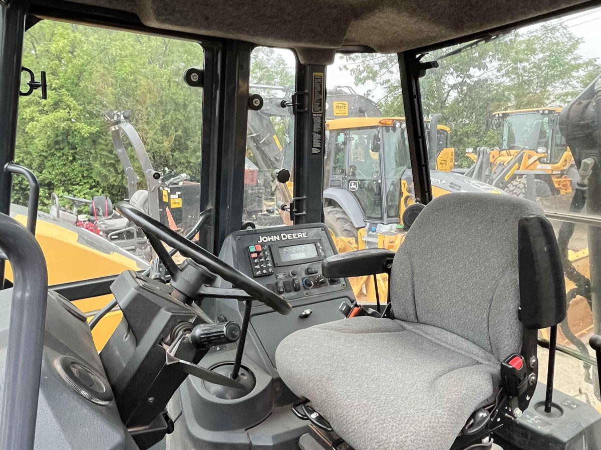 2018 John Deere 410L