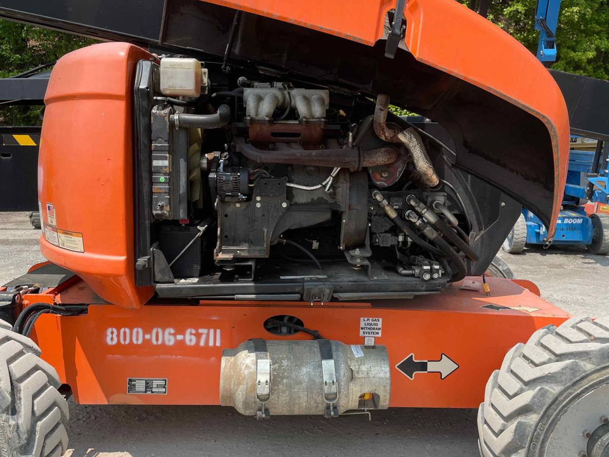2015 JLG 600A-11