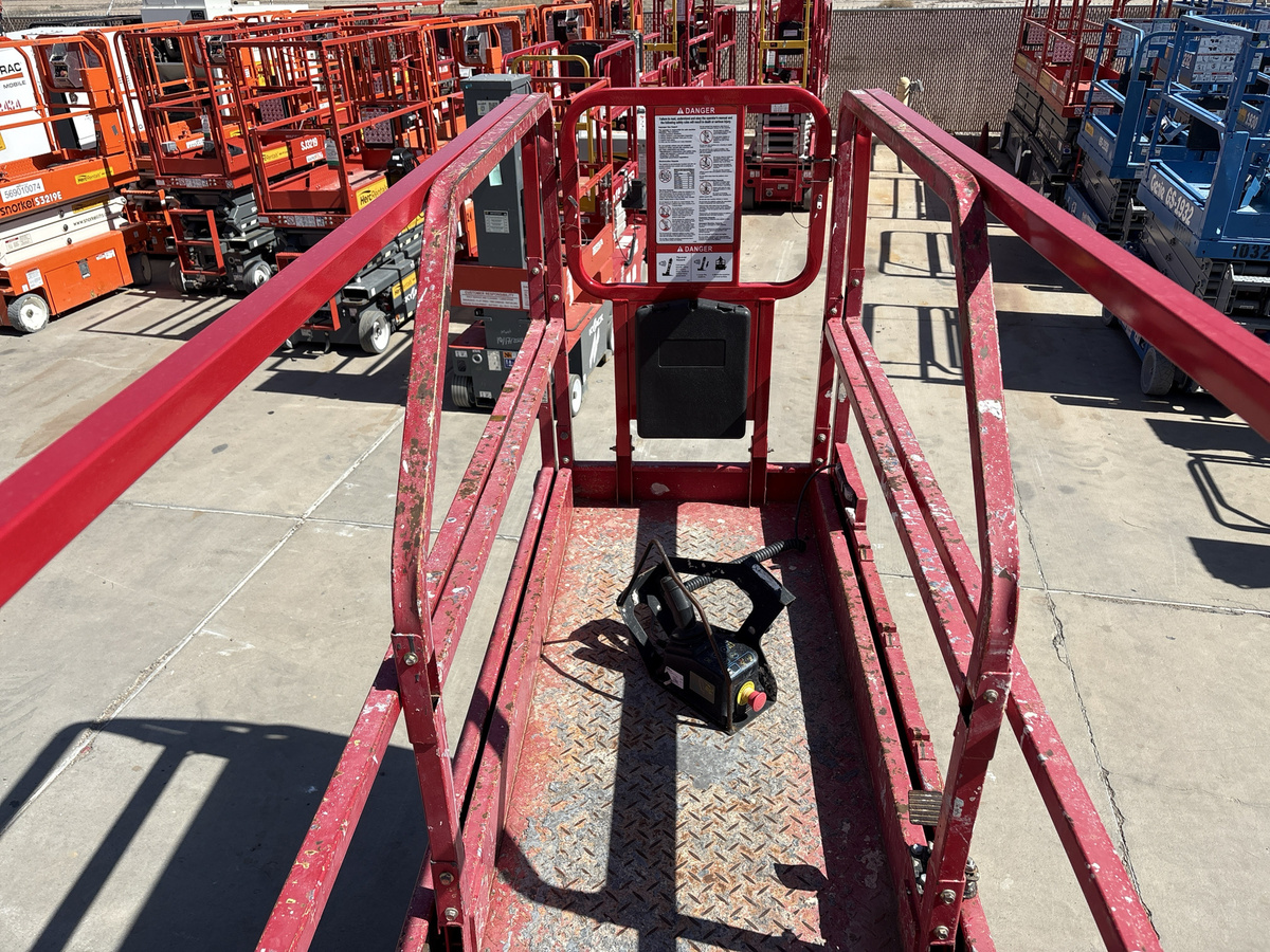 2019 MEC 2632SE-7