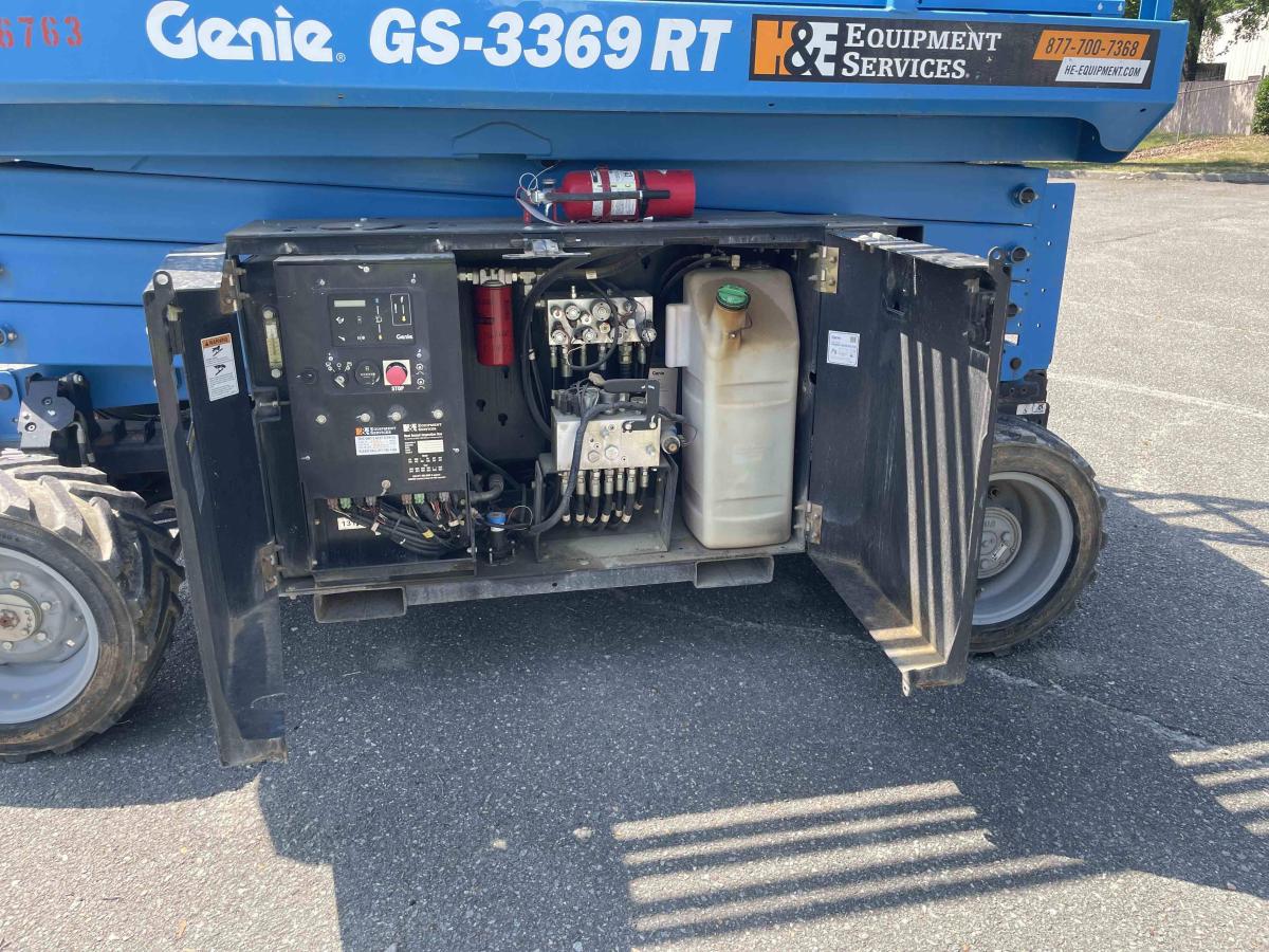 2018 Genie GS-3369 RT-3