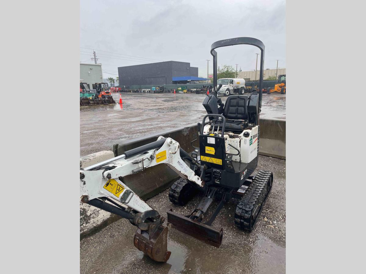 2019 Bobcat E10