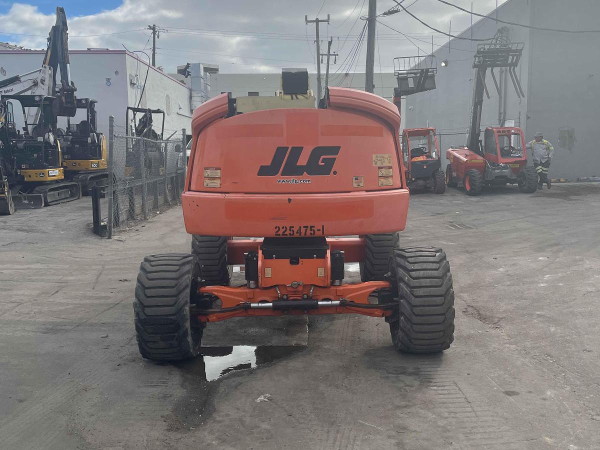 2017 JLG 450AJ-4
