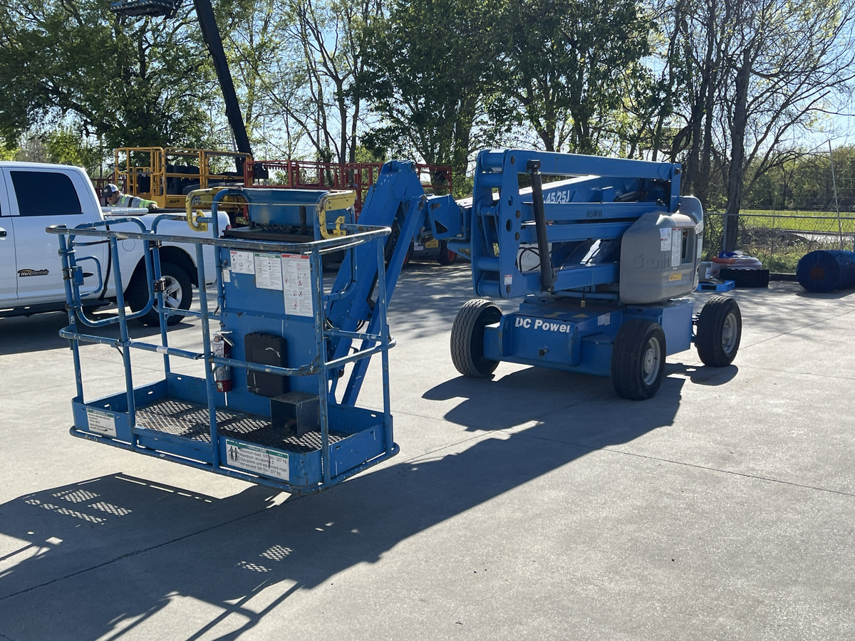 2018 Genie Z-45/25-6
