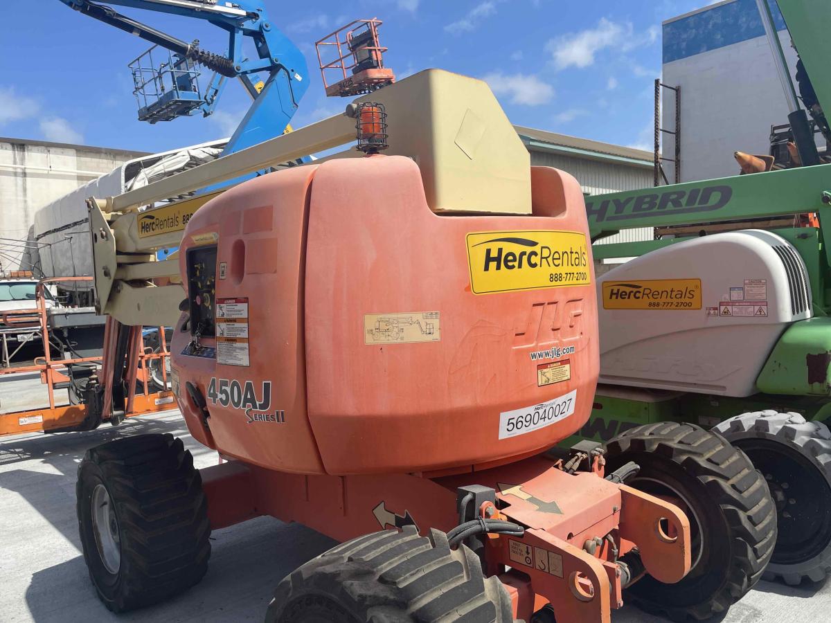 2005 JLG 450AJ