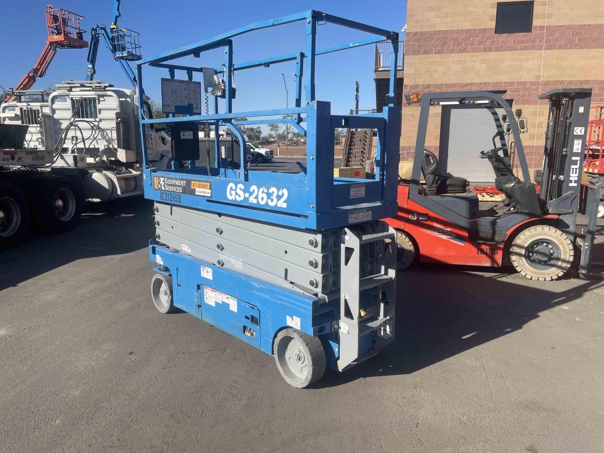 2017 Genie GS-2632