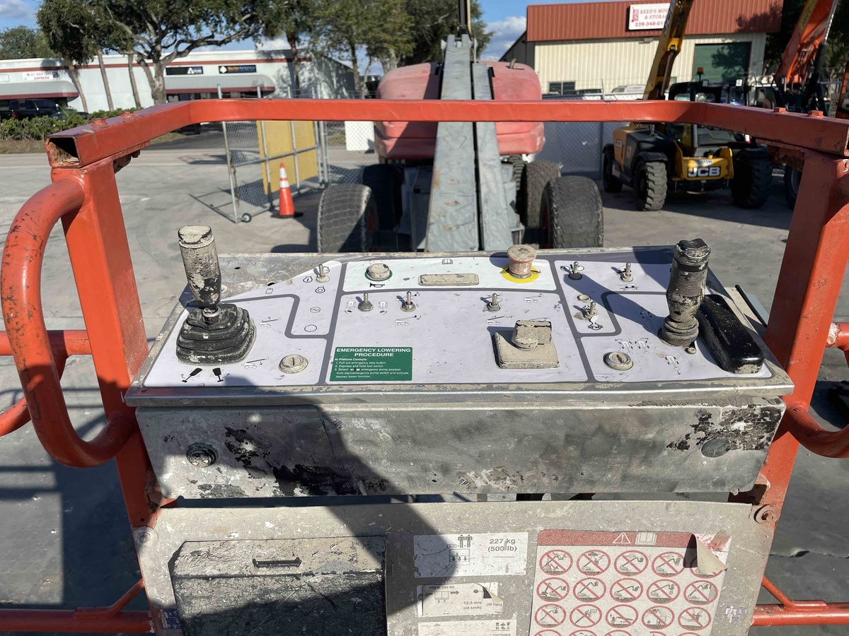 2018 Skyjack SJ61 T-6