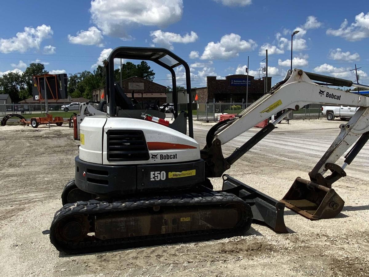 2018 Bobcat E50