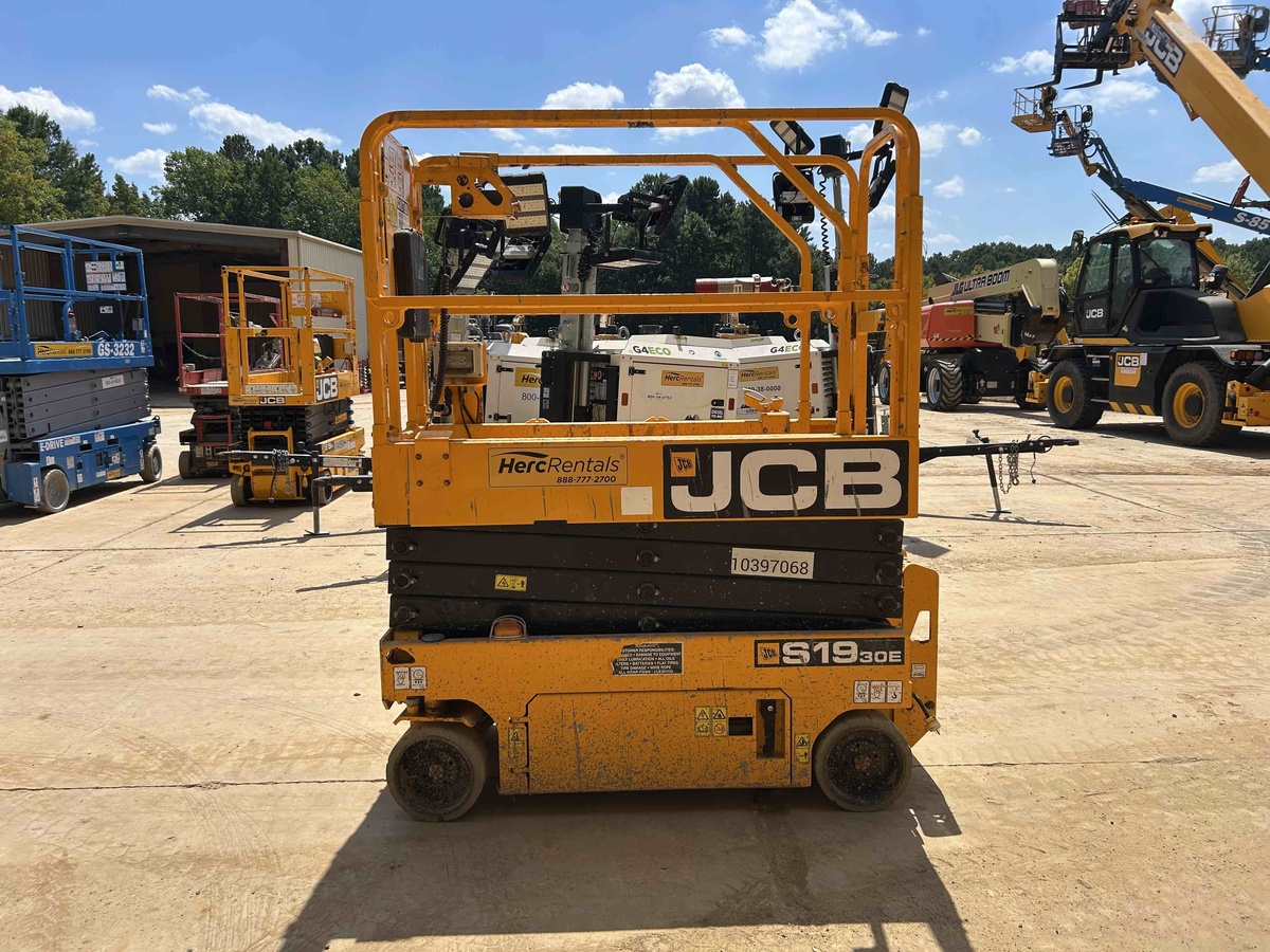 2022 JCB S1930E-6