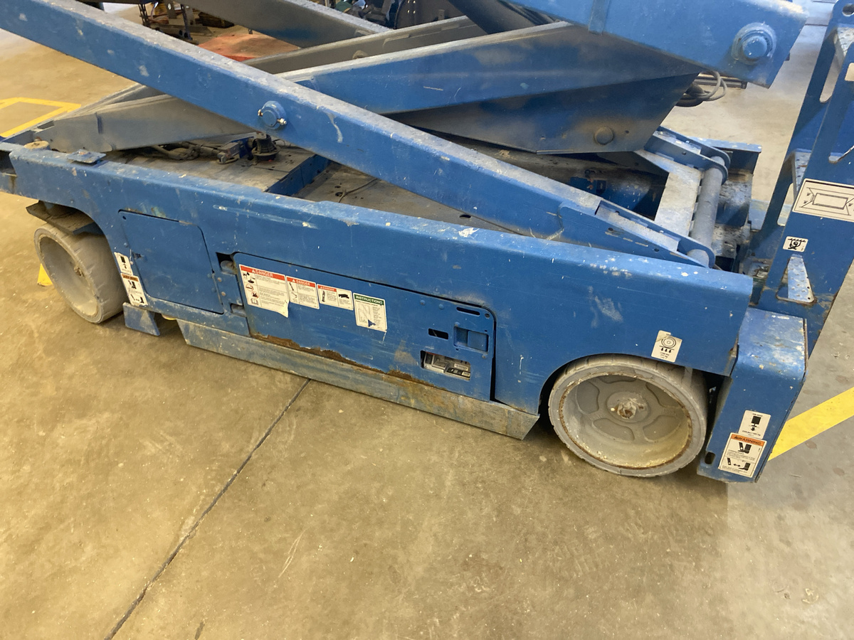 2019 Genie GS-3232-13