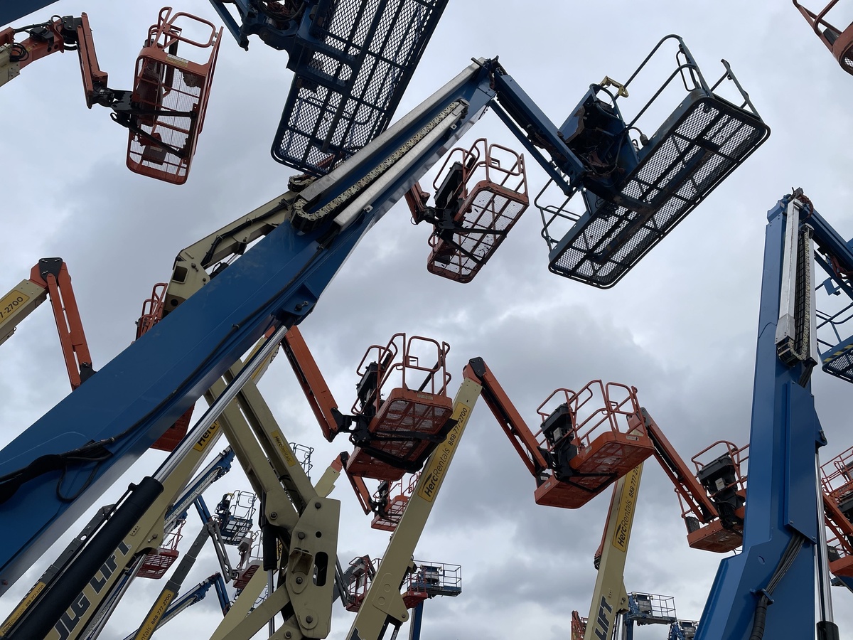 2018 Genie S-45-6