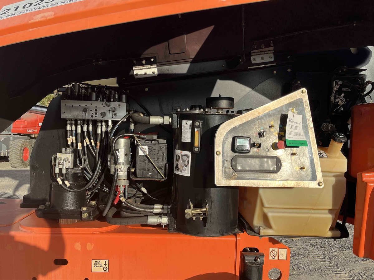 2018 JLG 460SJ-14