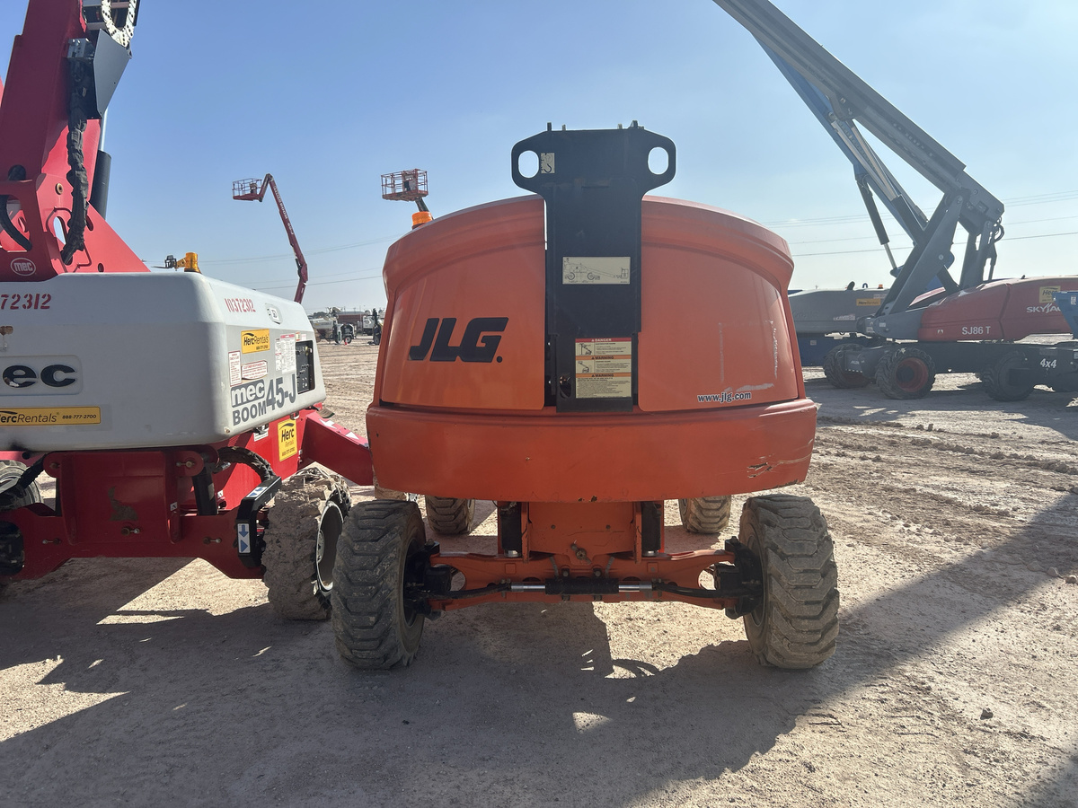 2018 JLG 400S-3