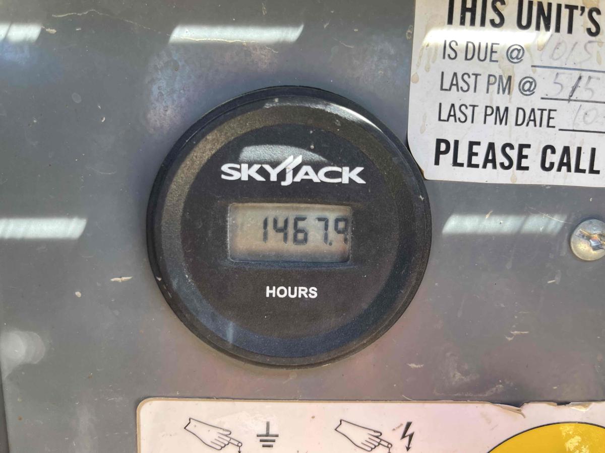 2018 Skyjack SJ-6832RT