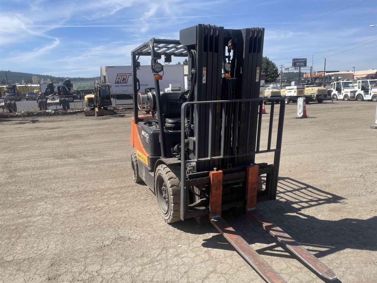2017 Doosan G30E-5-4